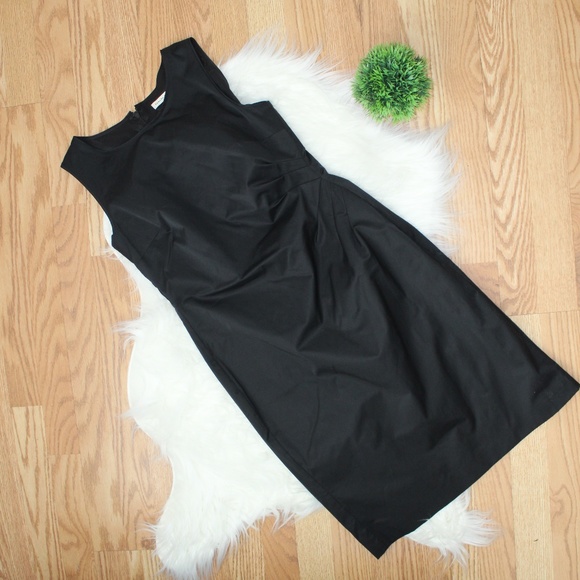 Banana Republic Ruched Side Black Dress 2 EUC